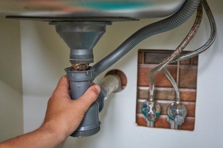 Techniques d'ass&egrave;chement rapide apr&egrave;s un d&eacute;g&acirc;t des eaux important